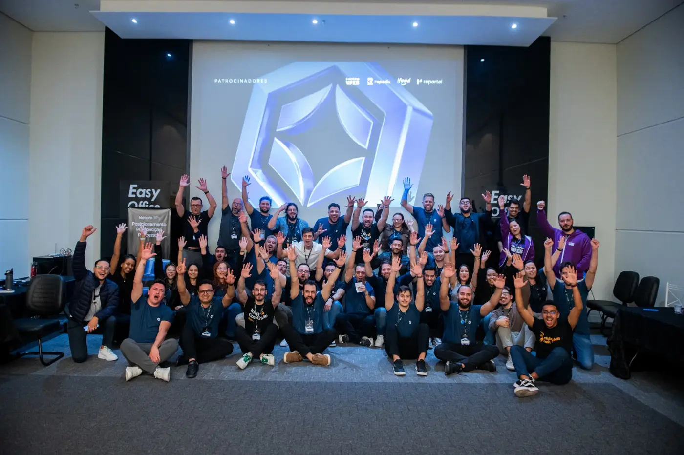 Turma da Mentoria APD, encontro presencial de agências de performance para delivery
