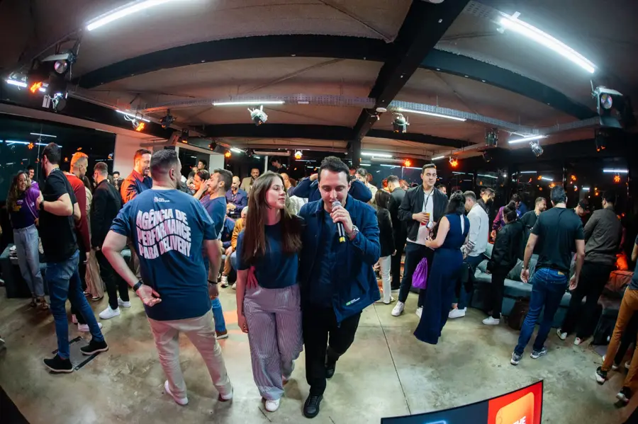 Bruno Urel conduzindo o networking do IN THE HOUSE EXP 26